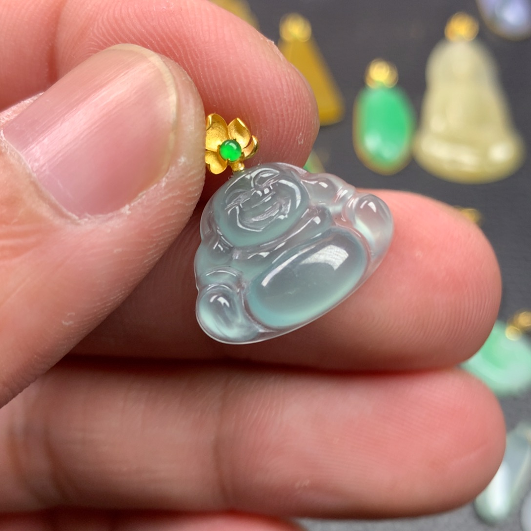 【闪购商品】颈饰18K金镶嵌翡翠翡翠