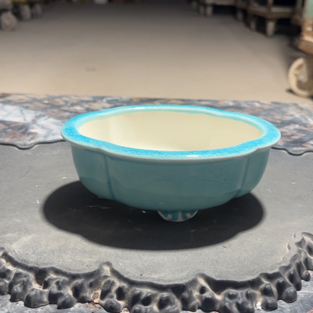 紫砂花盆瑕疵4.5-14-11。。