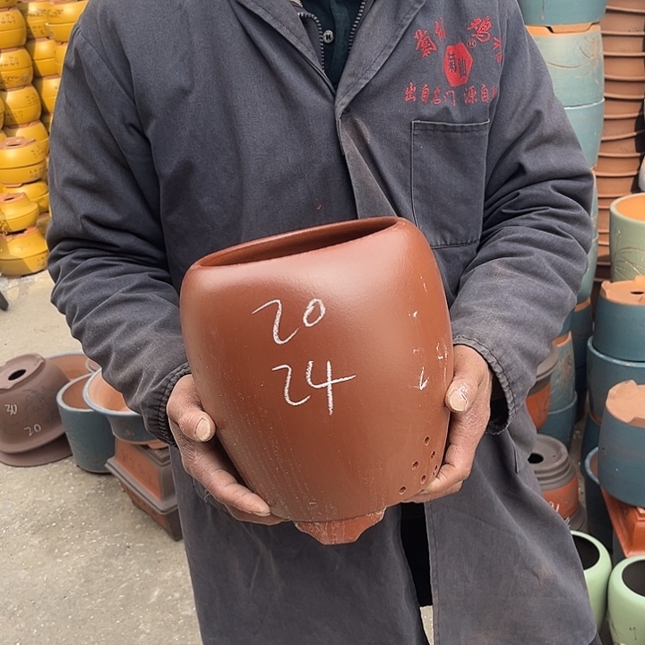 紫砂紫砂花盆和小