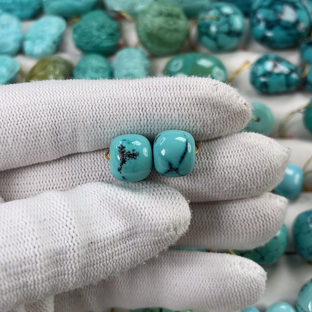 绿松石未镶嵌挂件