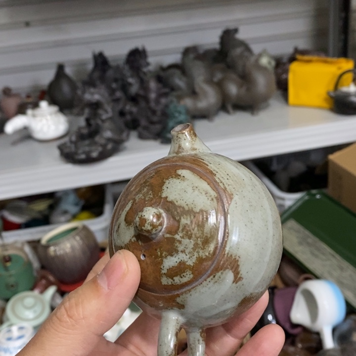 陶瓷艺术品及陶瓷壶