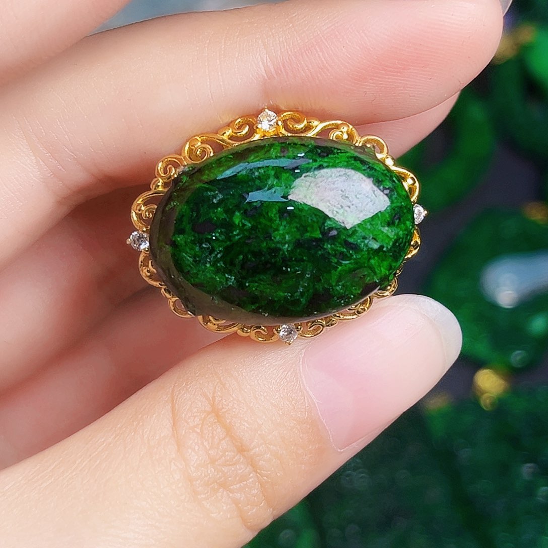 颈饰银S925镶嵌翡翠多样性