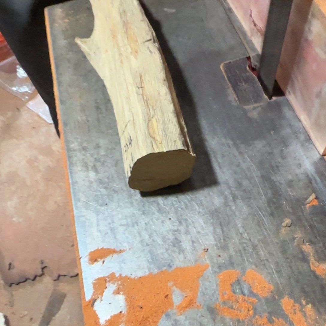 Y***.大果紫檀（缅甸花梨）