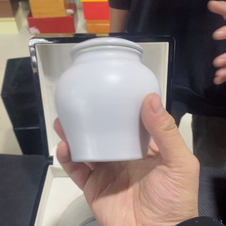 罐（不带礼盒）陶瓷茶叶罐