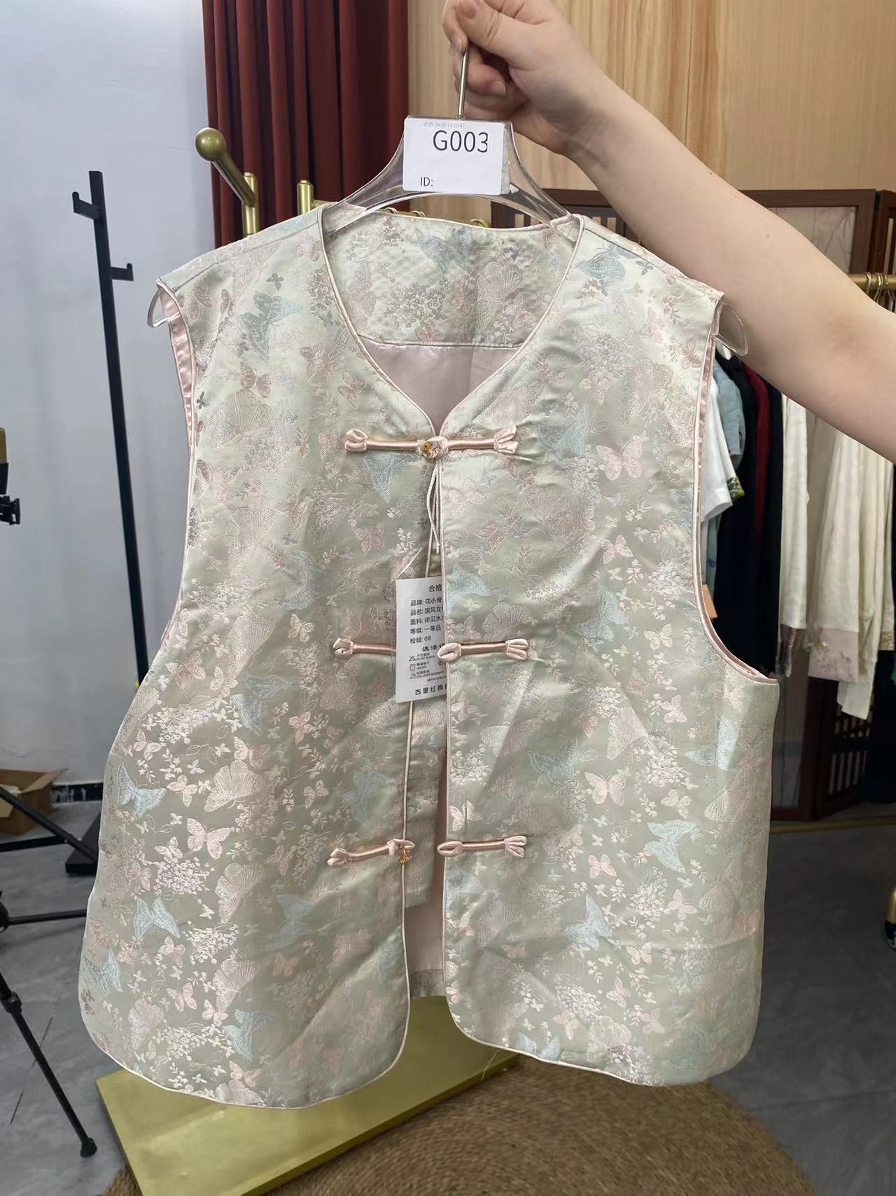 G003蝴蝶圆领无袖马甲上衣外套新中式三粒盘扣