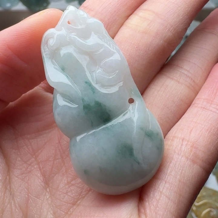翡翠未镶嵌颈饰葫芦貔貅