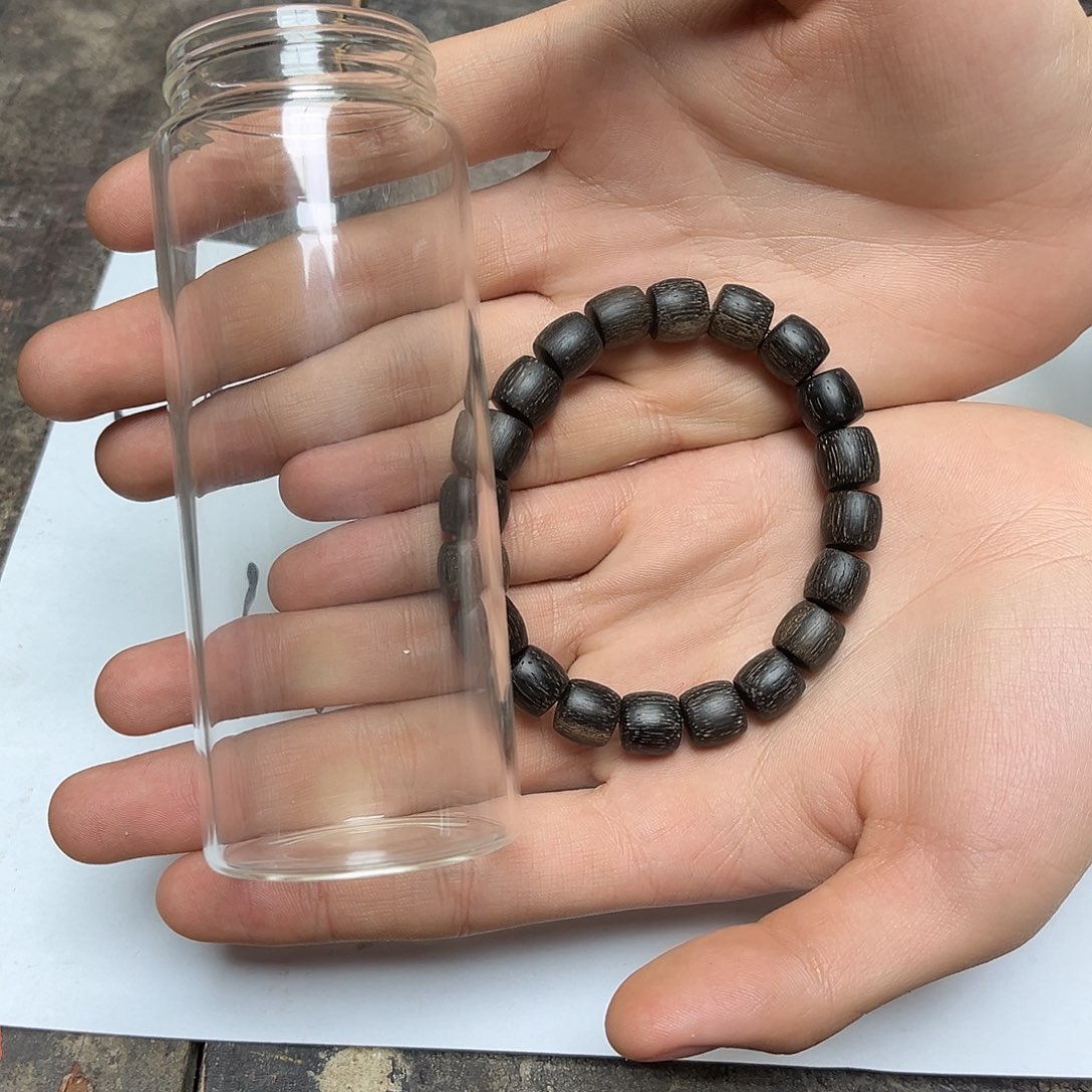 大叶紫檀（黑酸枝木类）