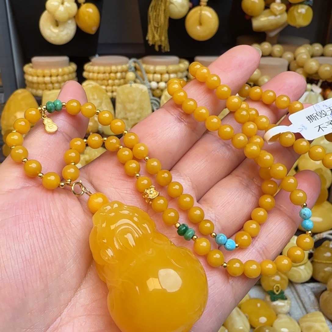 琥珀套链未镶嵌天然焦皮料蜜蜡貔貅吊坠