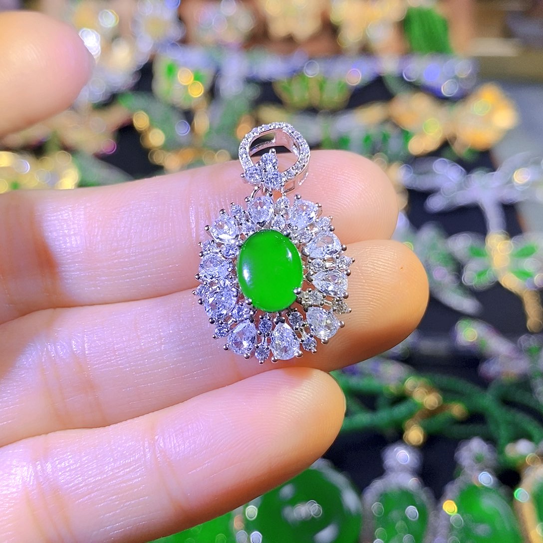 吊坠(不含链)银S925镶嵌翡翠