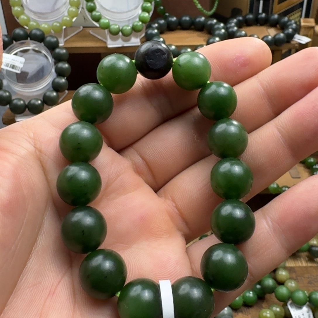 未镶嵌手链和田玉