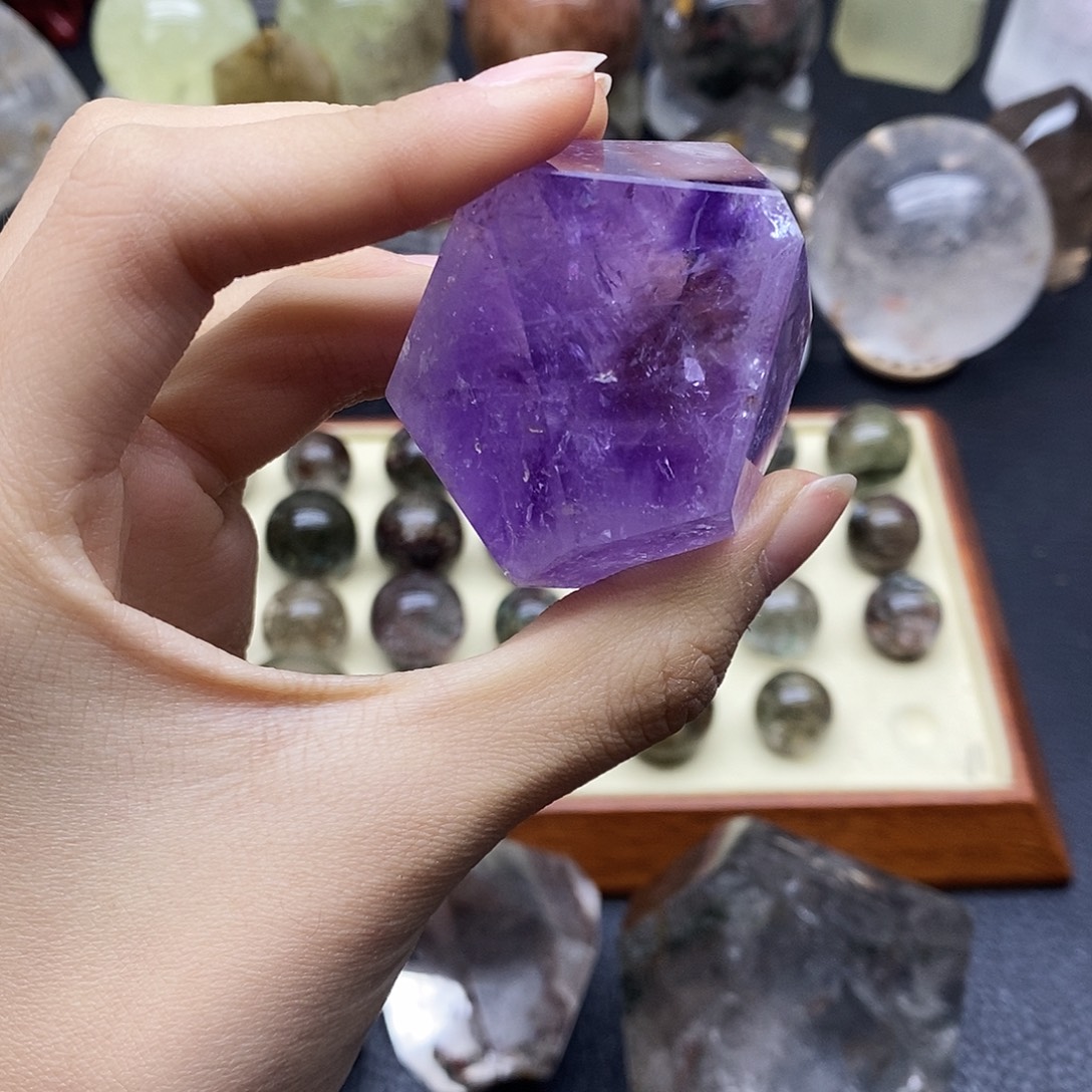 水晶未镶嵌珠宝半成品174水晶石