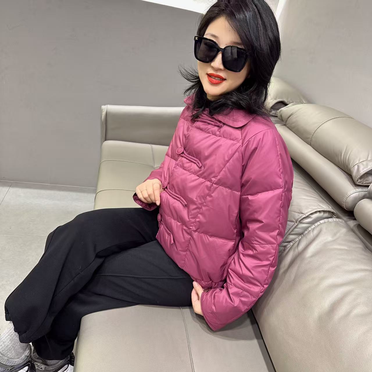冬季新款新中式小翻领短款宽松白鸭绒外套女时尚百搭