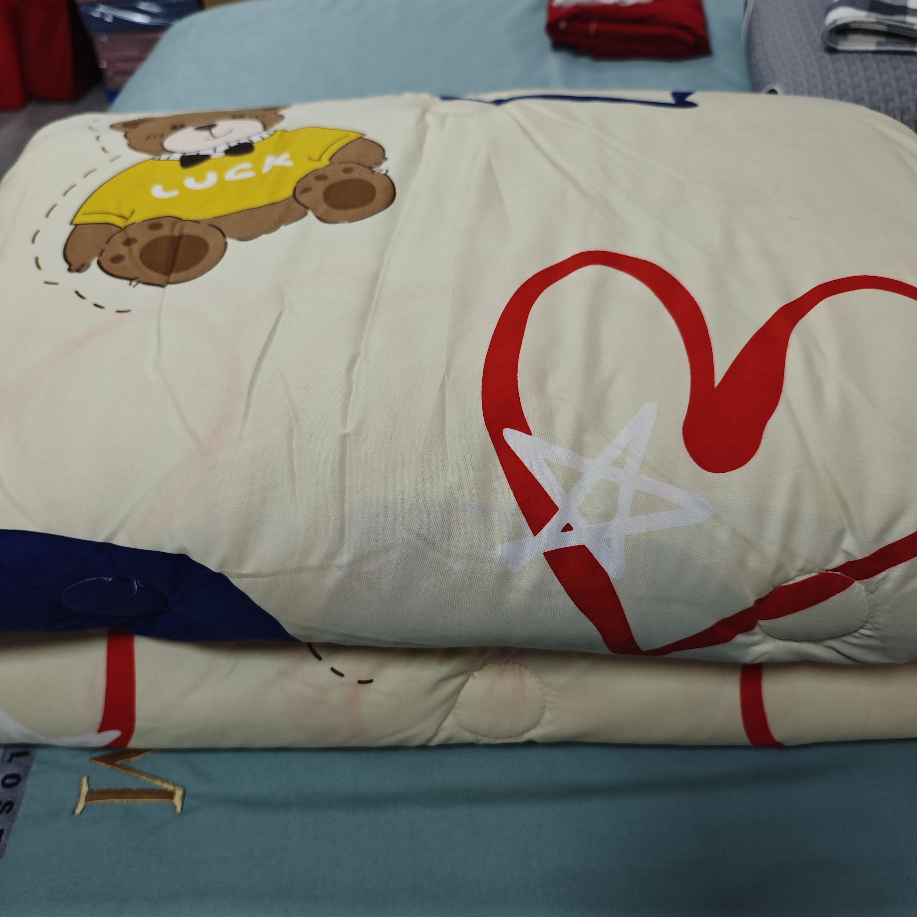 亲肤棉大豆被柔软亲肤透气舒适保暖冬秋季季通用双人被芯