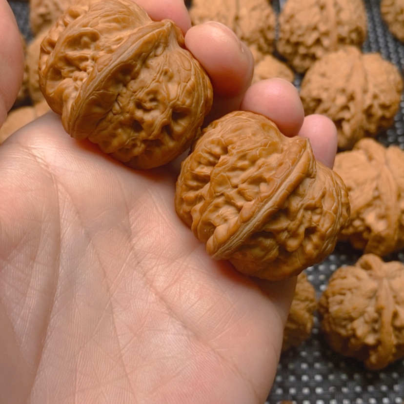 【闪购商品】文玩核桃吊坠h***w核桃