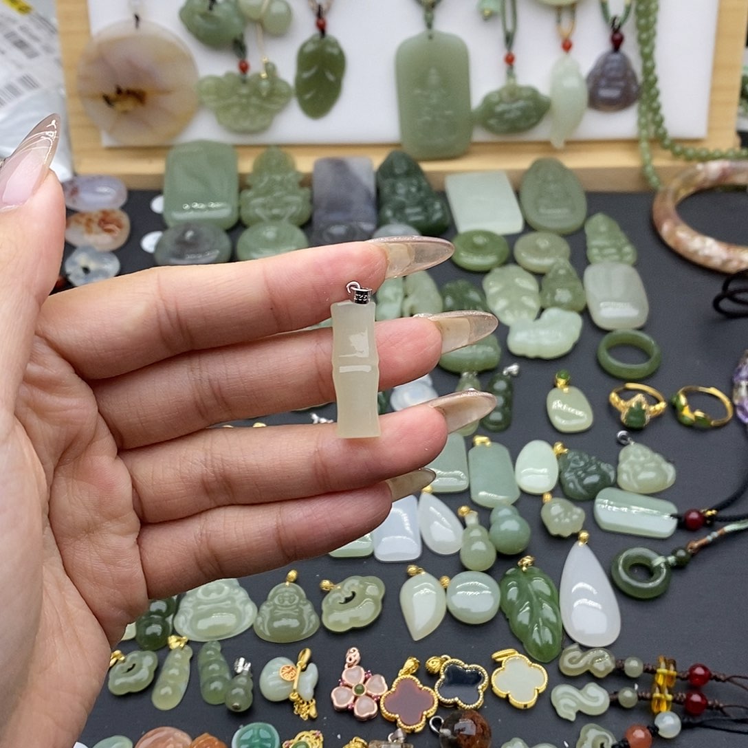 和田玉吊坠(不含链)银S925镶嵌