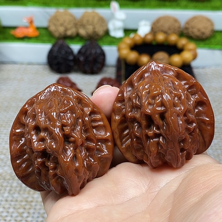 文玩核桃把件吸金兽