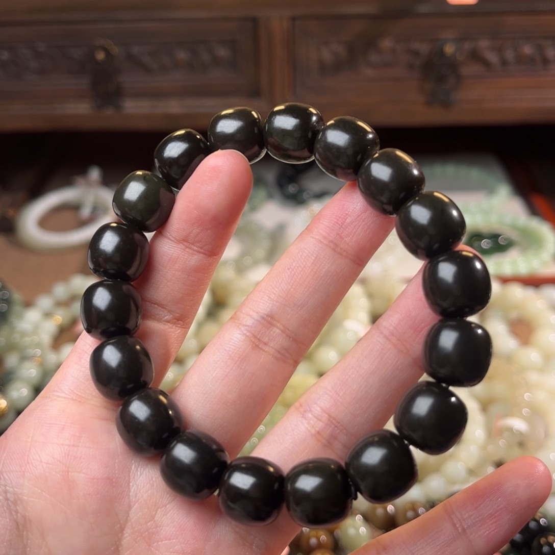 和田玉未镶嵌手链