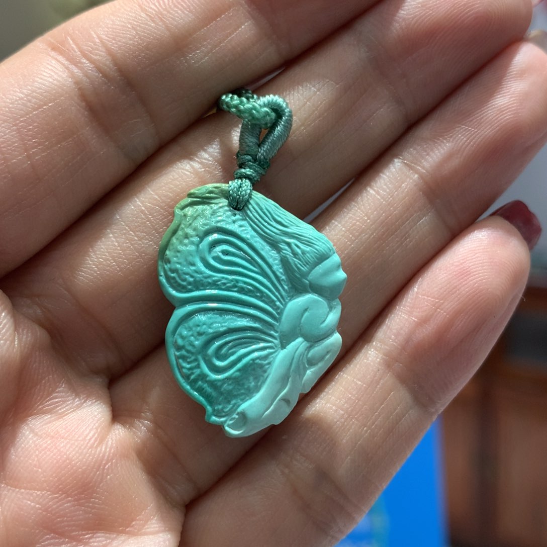 绿松石配饰未镶嵌