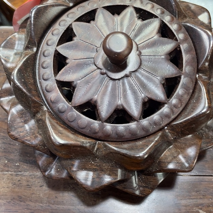香榧木红木底座工艺品