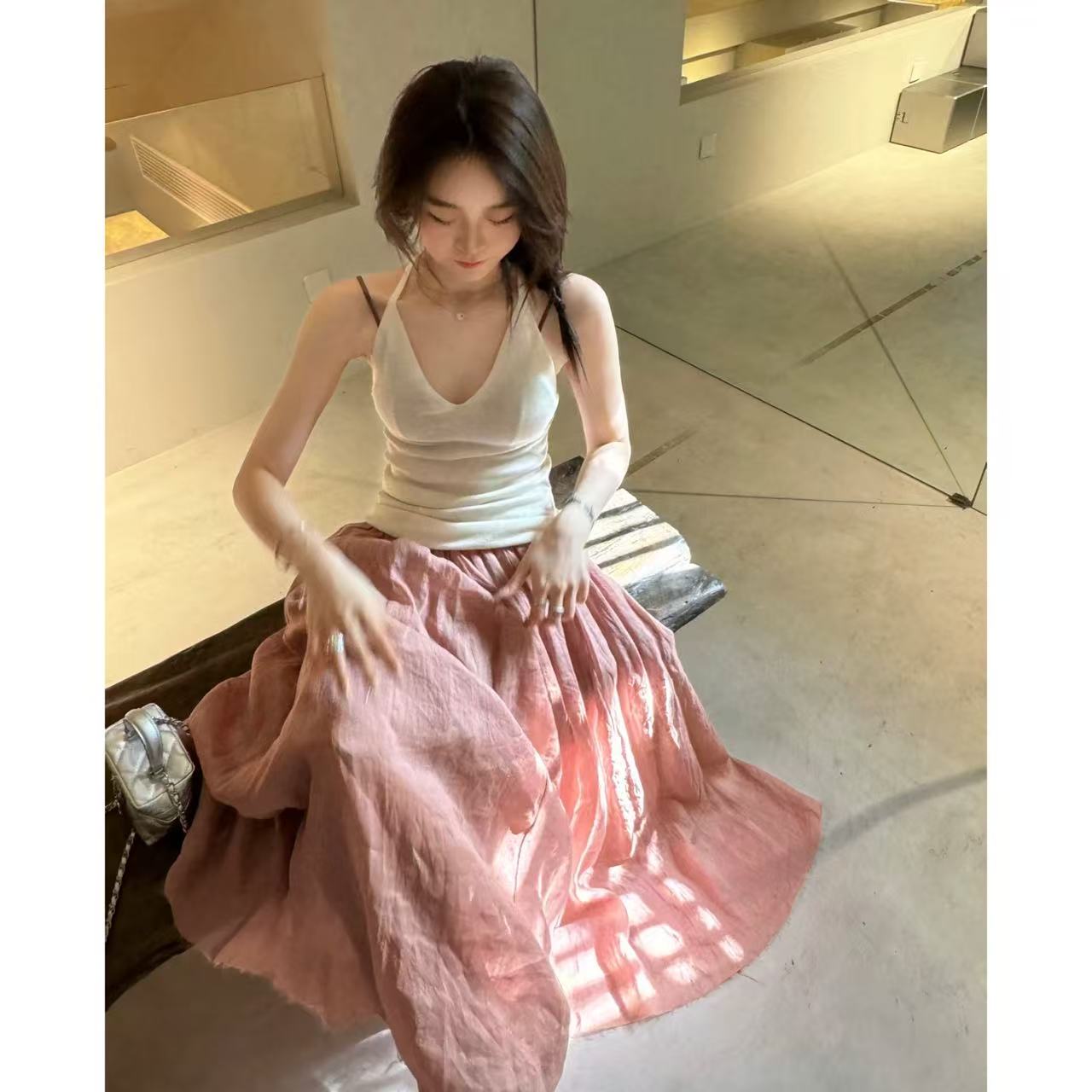 徐秋阳  淡人美学 百搭时尚休闲设计感显瘦显白裙子12179YM271