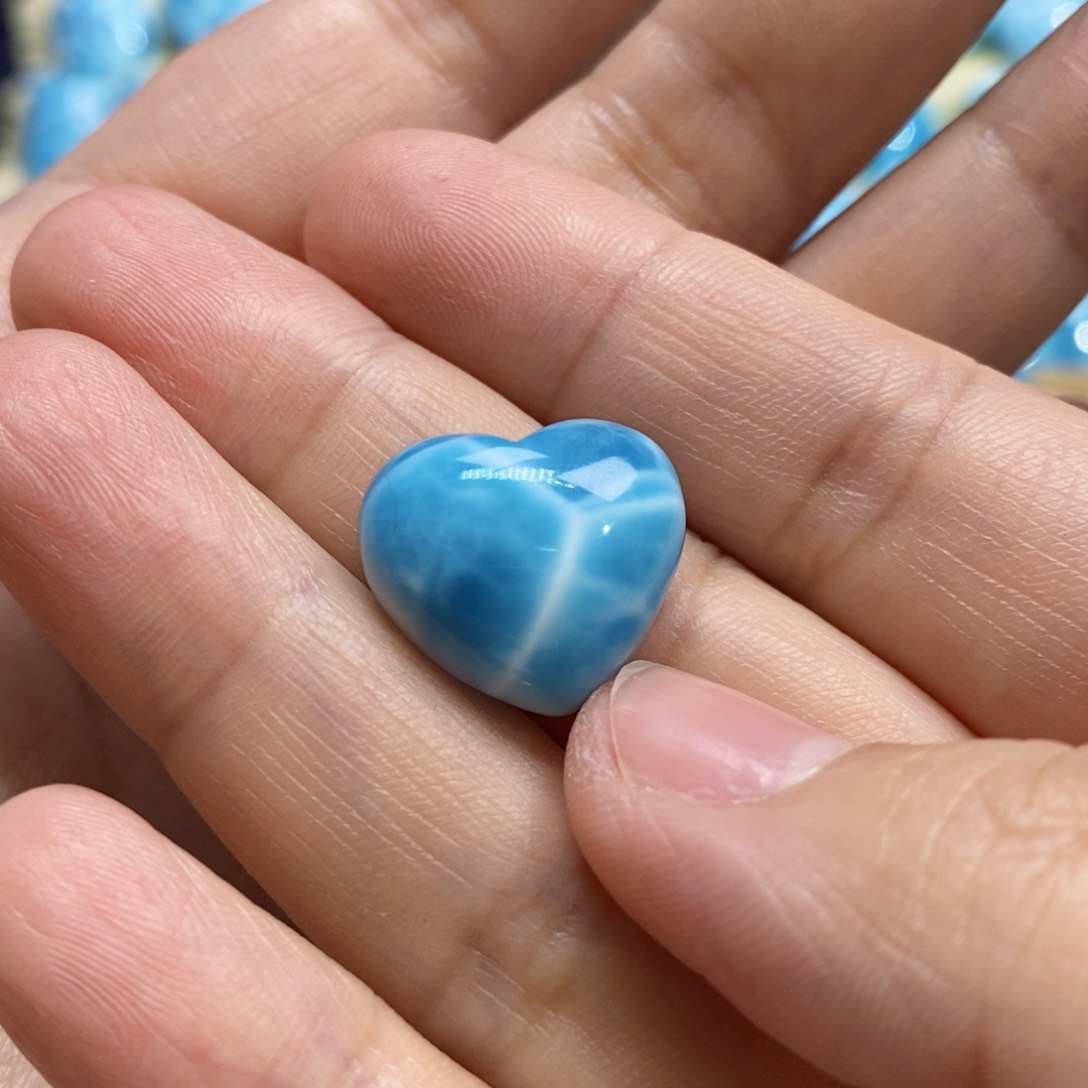 针钠钙石（海纹石）颈饰未镶嵌不****凉