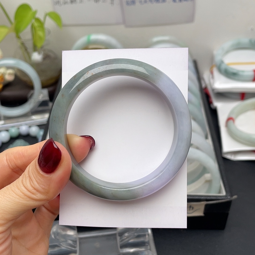 翡翠手镯未镶嵌53.5正圈