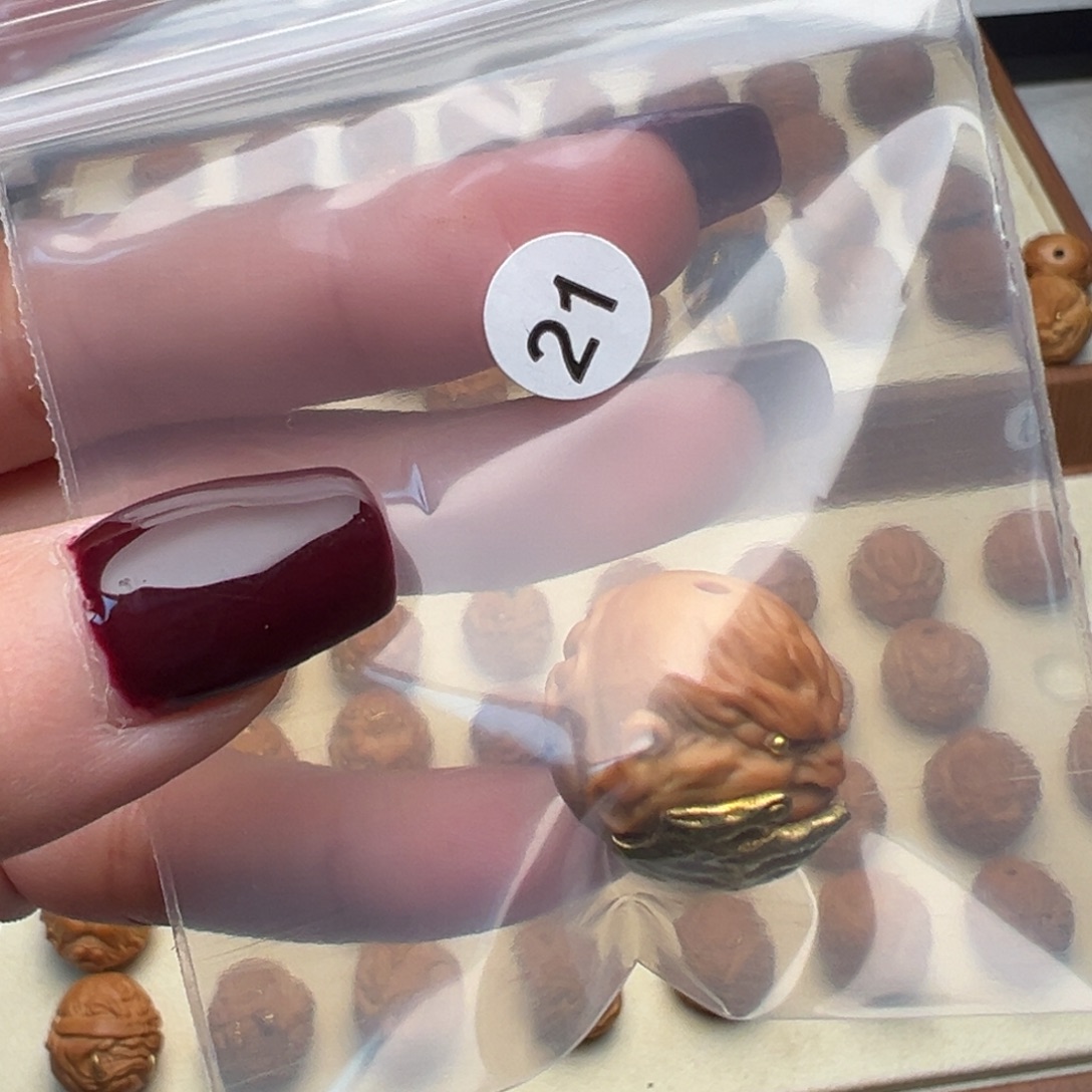 季***寞猴头核桃吊坠不语恶僧。21