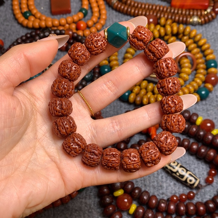 金刚菩提吊坠菩提