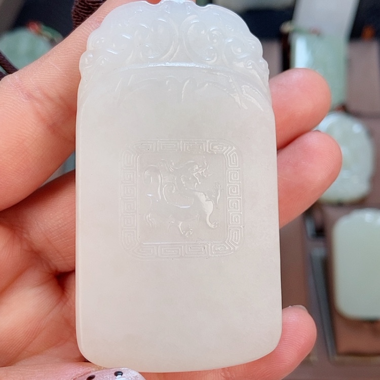 【闪购商品】和田玉颈饰未镶嵌