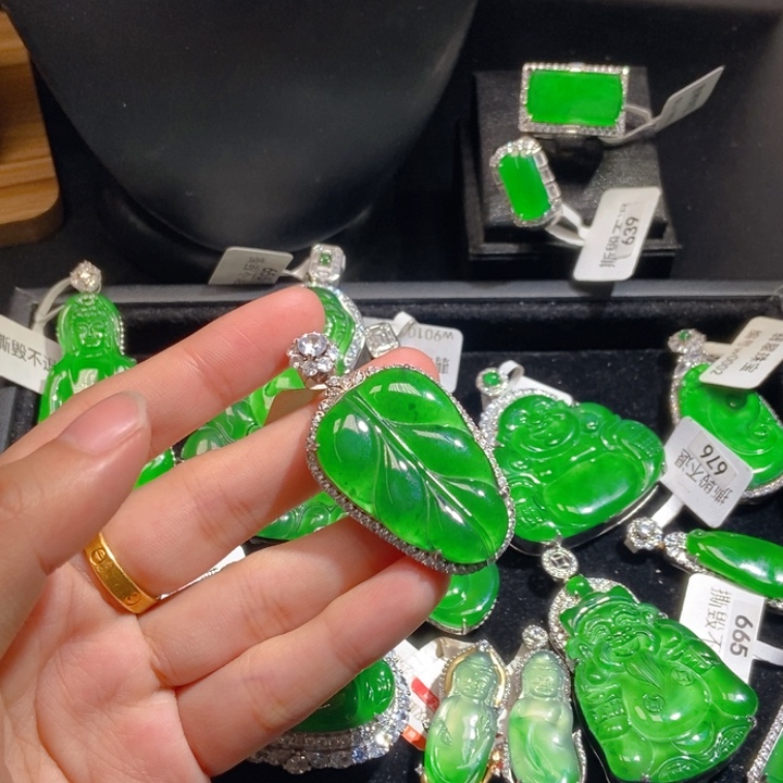 翡翠银S925镶嵌吊坠(不含链)