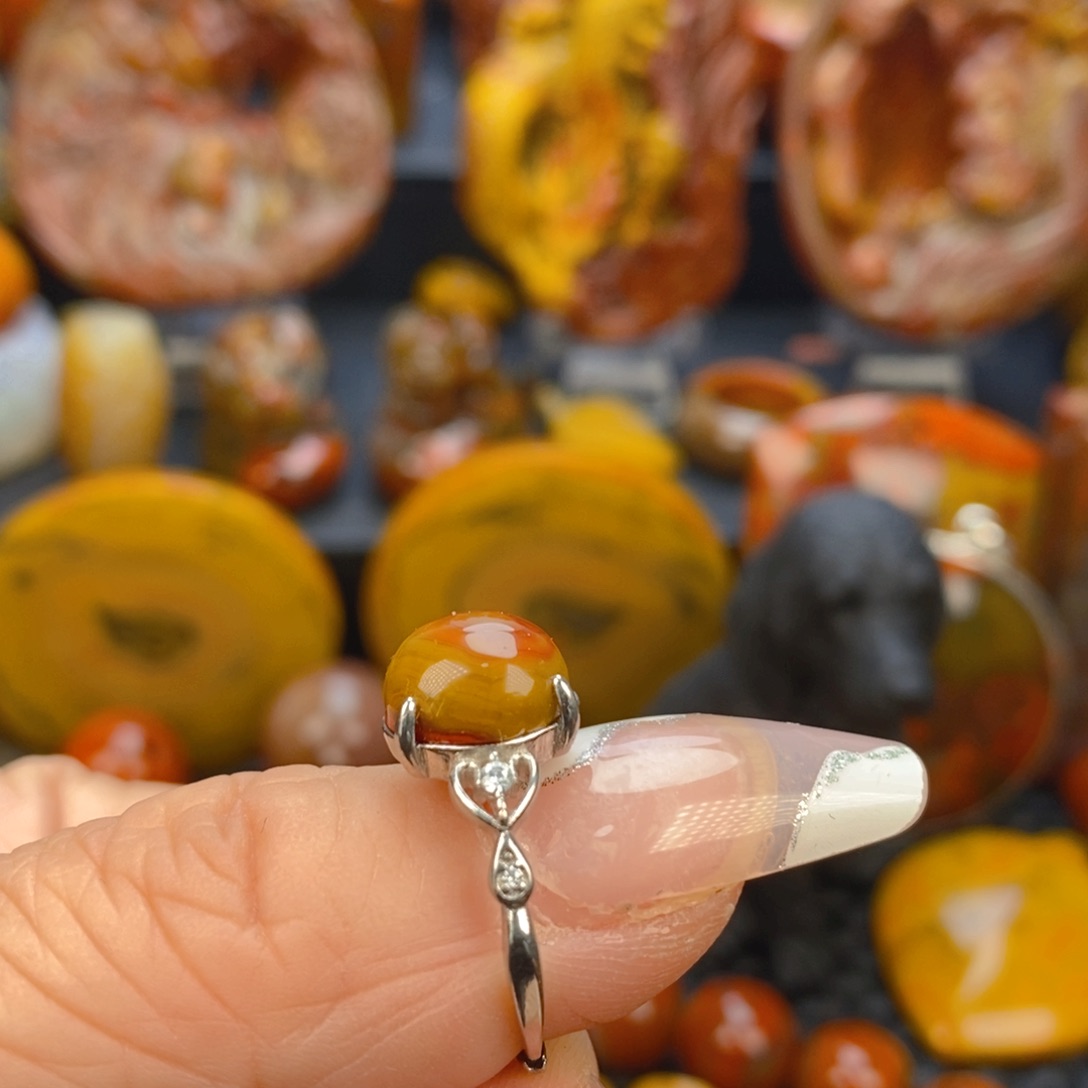 玛瑙/玉髓颈饰未镶嵌