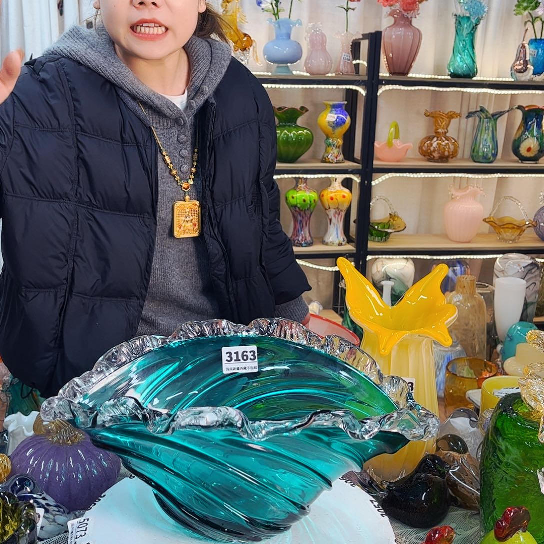 橡***筋家悦美居琉璃花瓶摆件