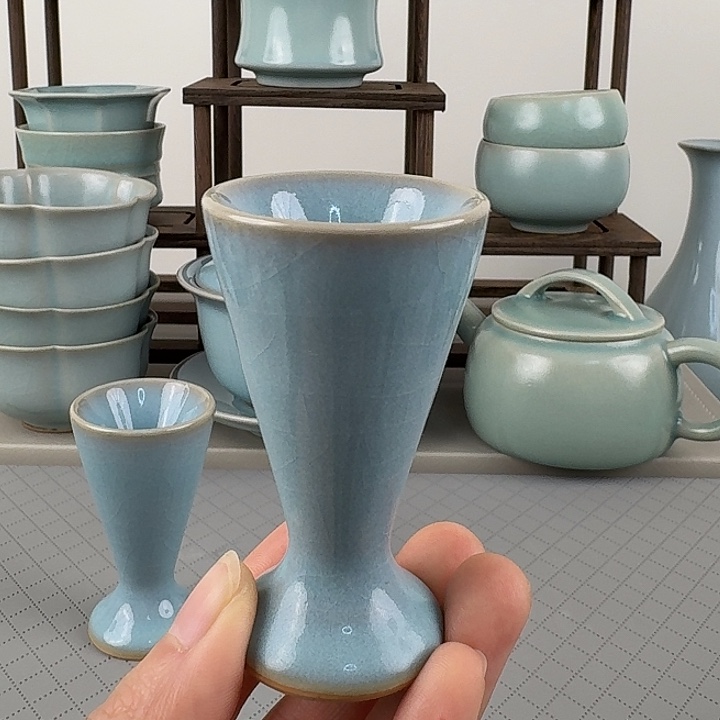 汝窑天青釉小酒杯