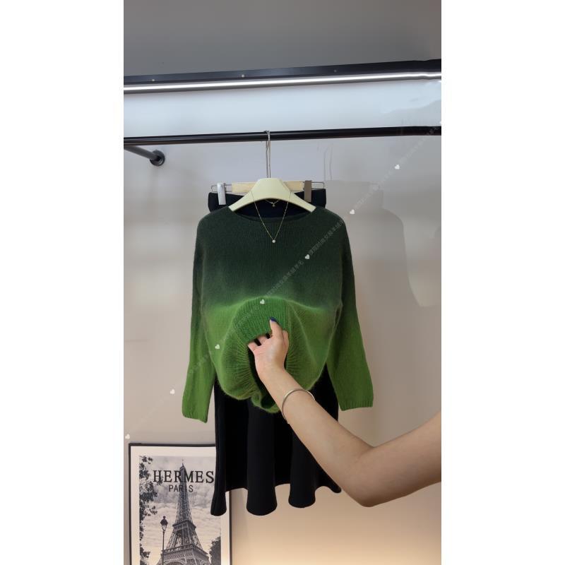 《轻奢质感》山羊绒＋羊毛混纺经典渐变小一字领显瘦时尚慵懒风-ssnz