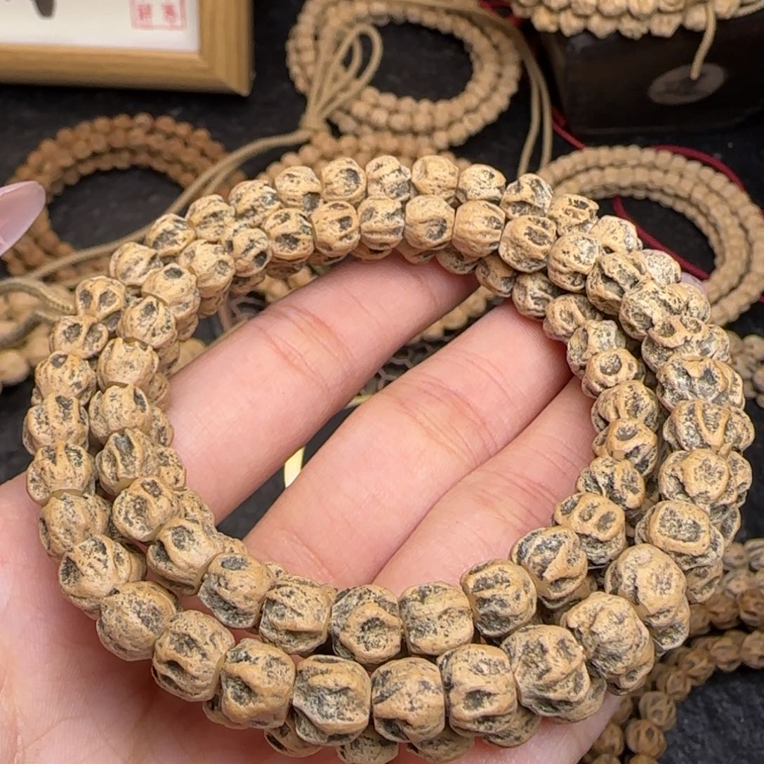 柏香籽/百香籽吊坠高**就