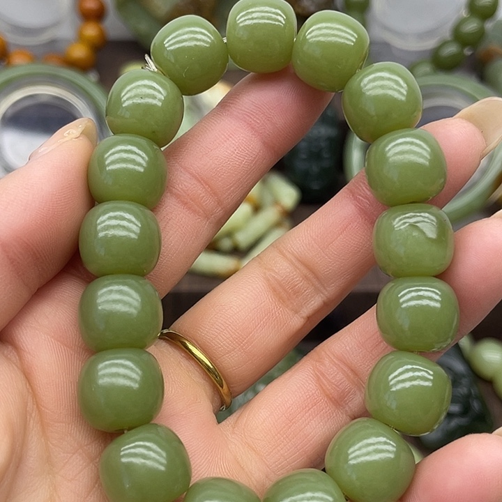 透闪石质玉未镶嵌手串老型12
