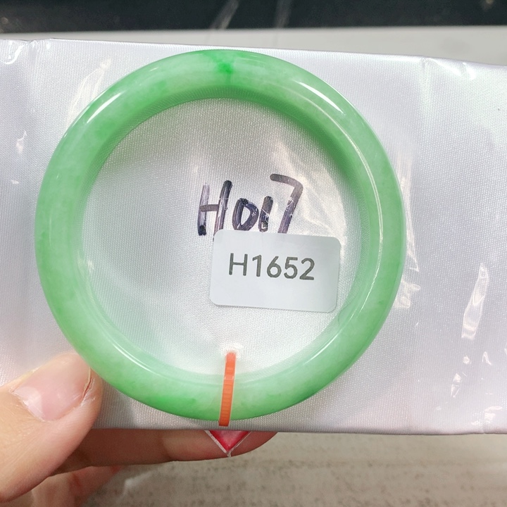 翡翠手镯未镶嵌天然翡翠手镯53.8