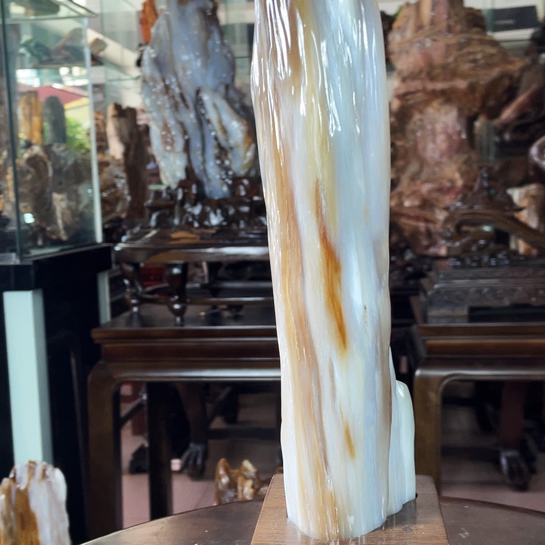 硅化玉未镶嵌珠宝奇石