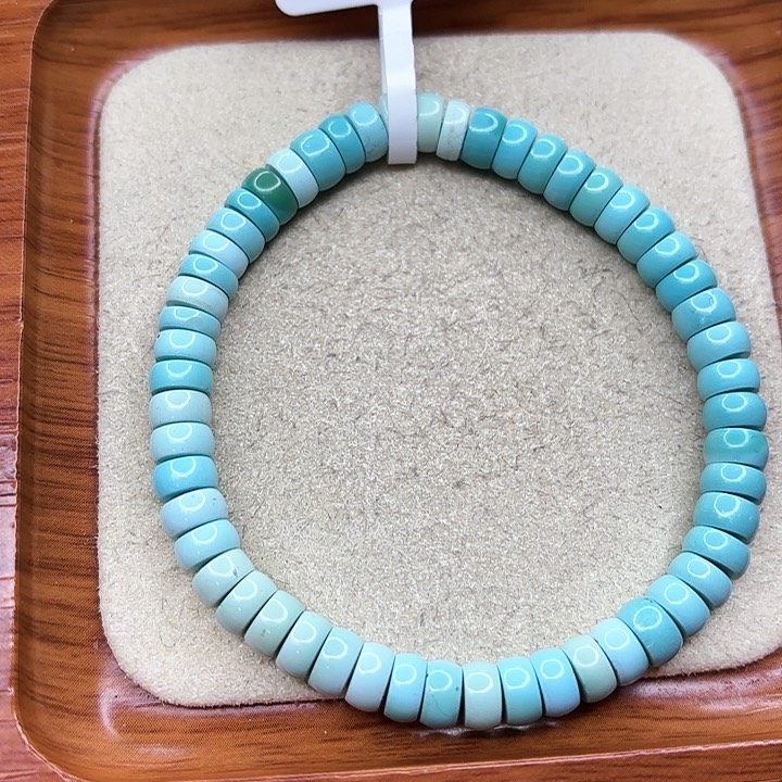 绿松石手链未镶嵌