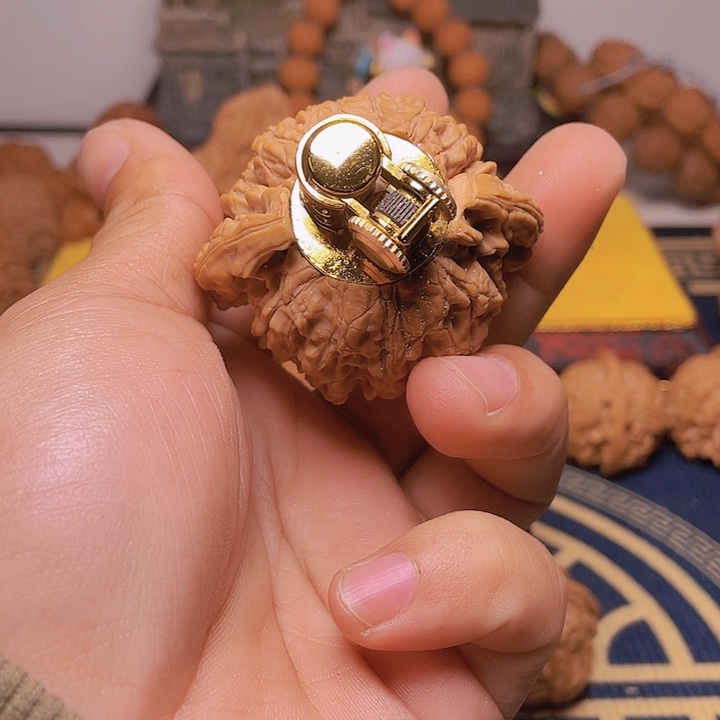 文玩核桃吊坠核桃打火机