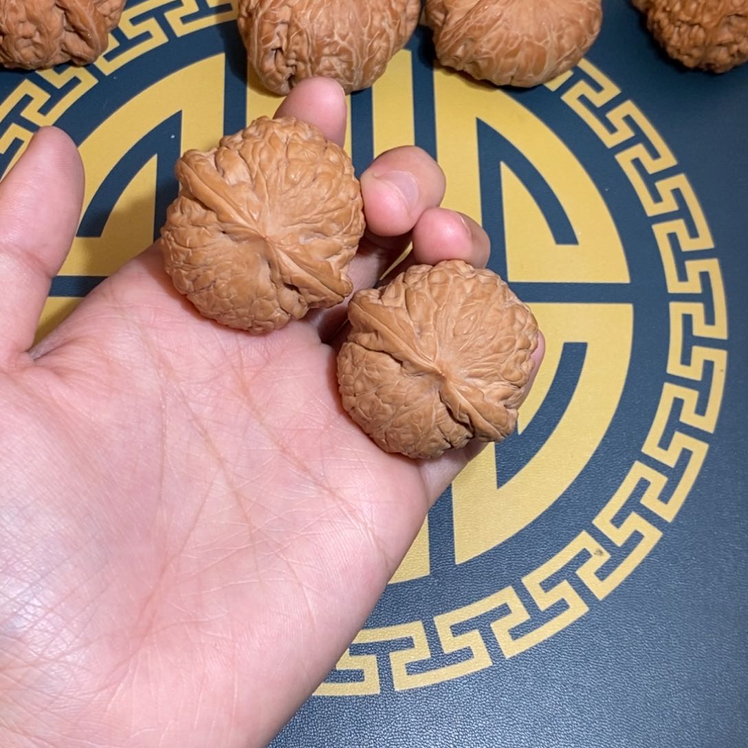 文玩核桃吊坠4号40乾隆磨全品