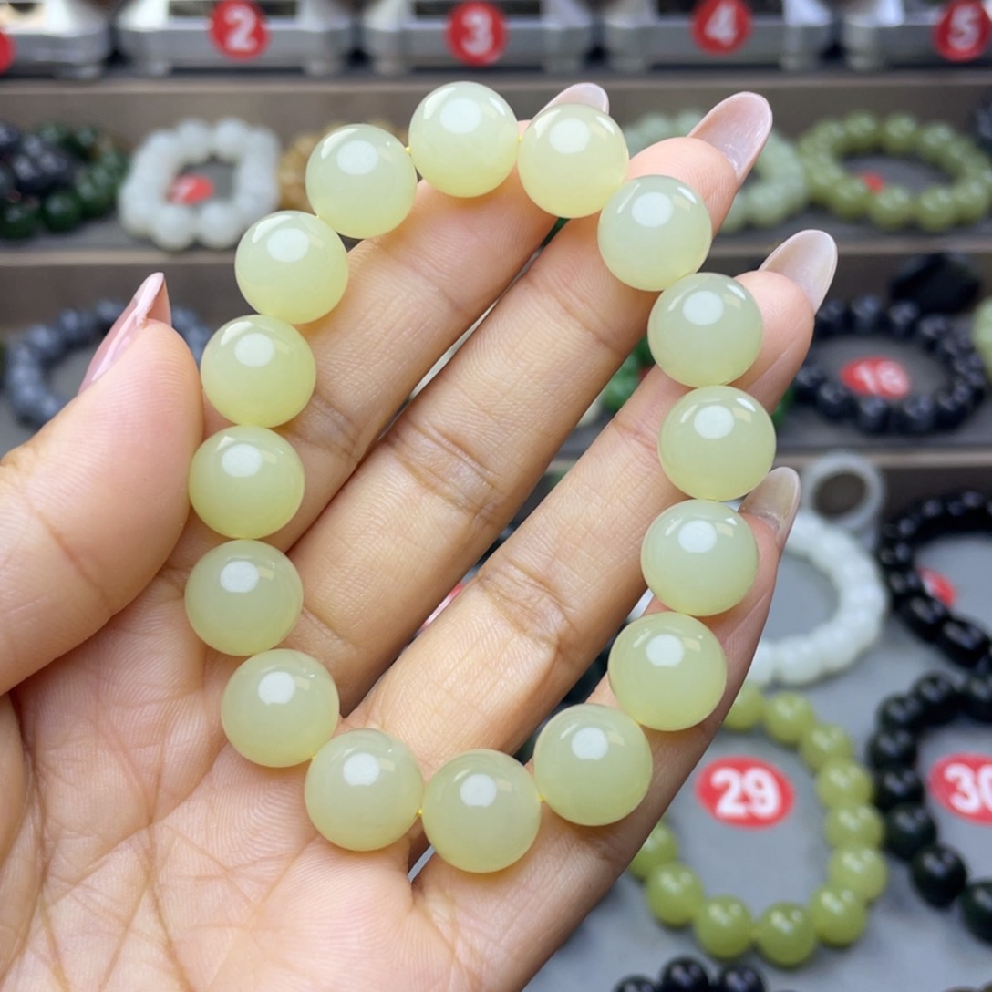 手串未镶嵌和田玉