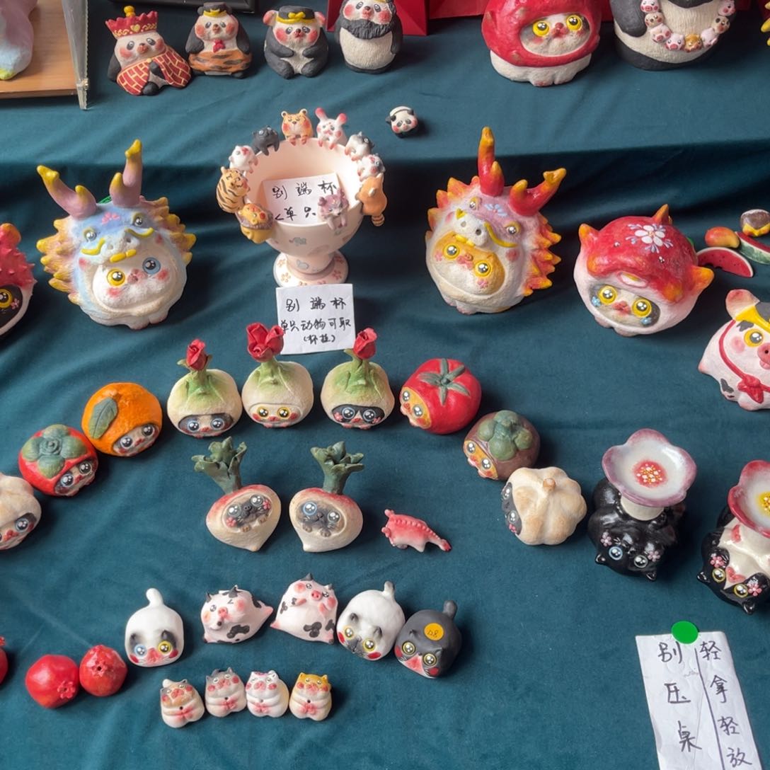 景德镇陶瓷手工制作