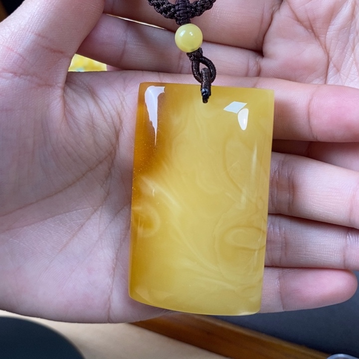 未镶嵌琥珀裸石无事牌