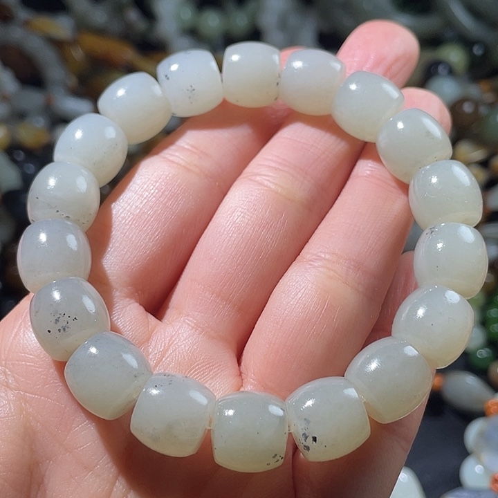 未镶嵌手链和田玉