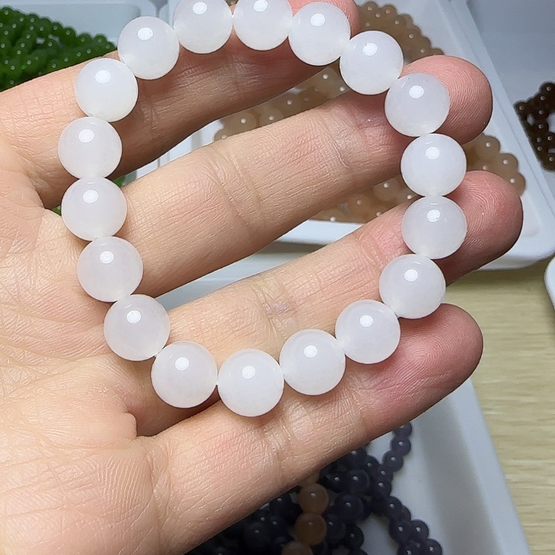 石英质玉未镶嵌珠宝奇石