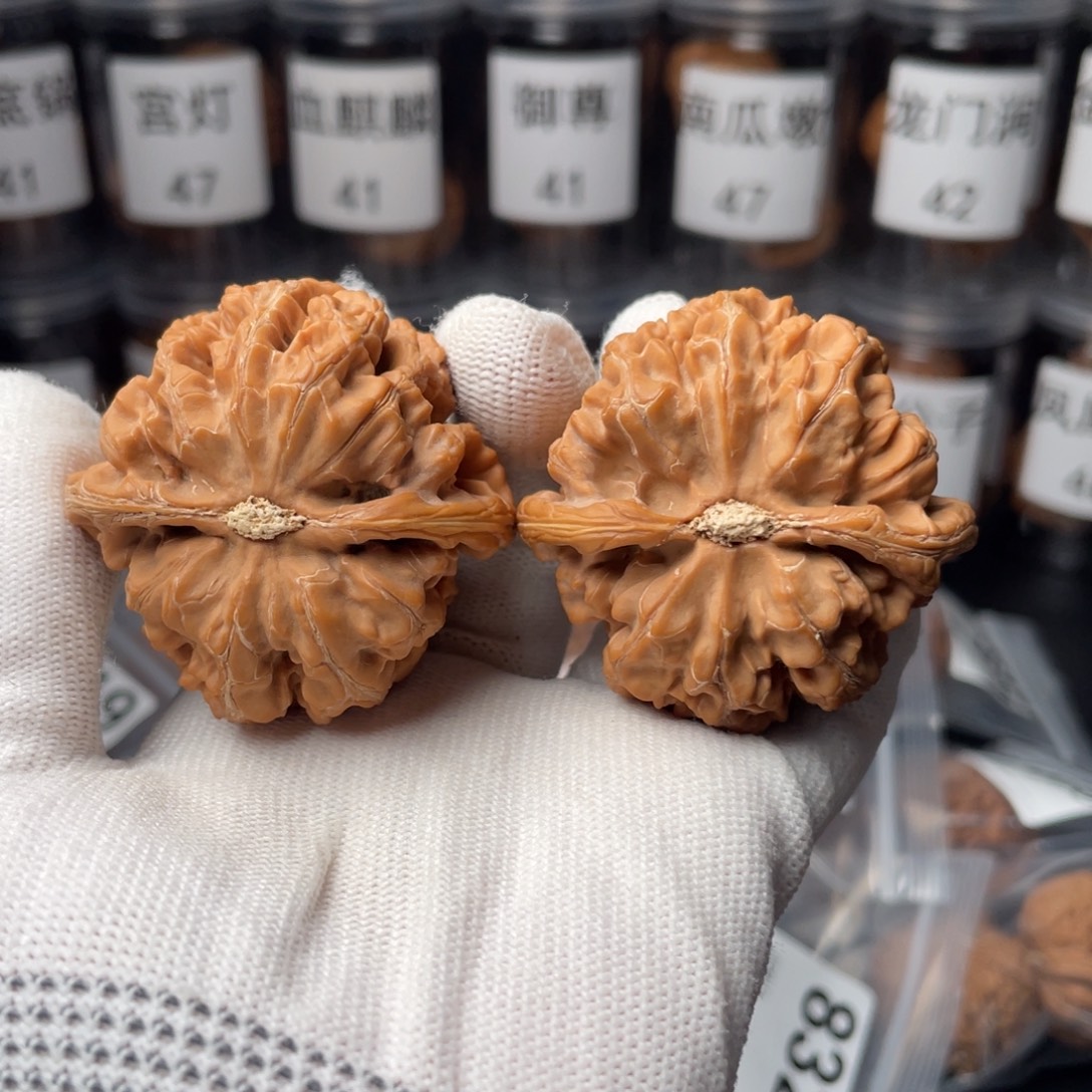 黑***牟把件文玩核桃49粗筋