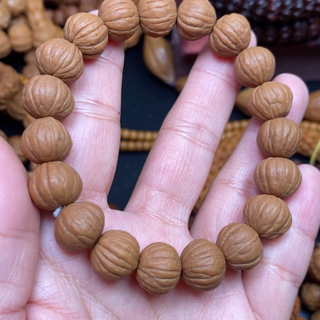 这***吗吊坠橄榄核橄榄核雕手串手链项链