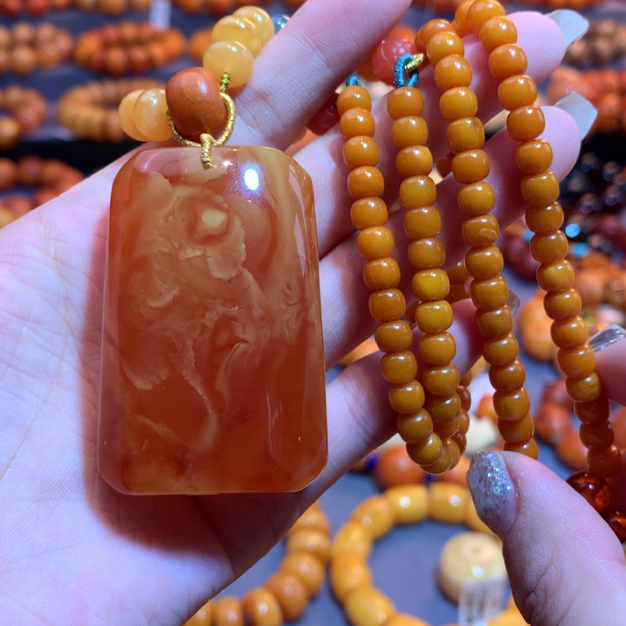 【闪购商品】未镶嵌吊坠(赠链)琥珀