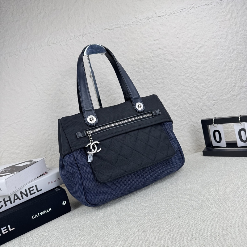 95新 Chanel/香奈儿 蓝色帆布拼皮tote单肩包 底长32 17开
